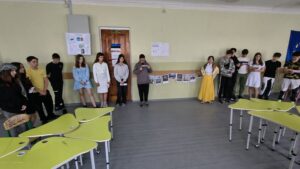 Учні школи знайомлять з культурою країн Європи під час тематичного заходу